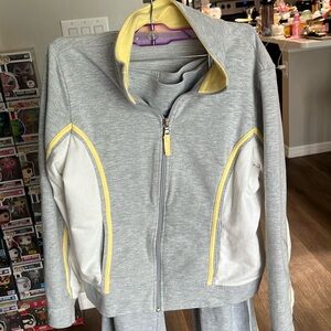 Active set John’s Bay petite medium, matching set